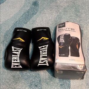 Everlasting Prostyle Training Gloves, Like New!